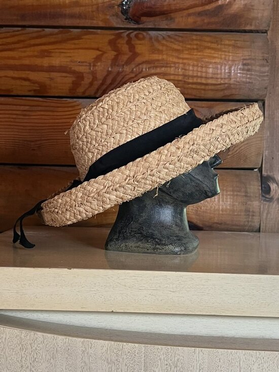 Vintage August Accessories Natural Straw Sun Hat with Black Grosgrain Sash & Bow